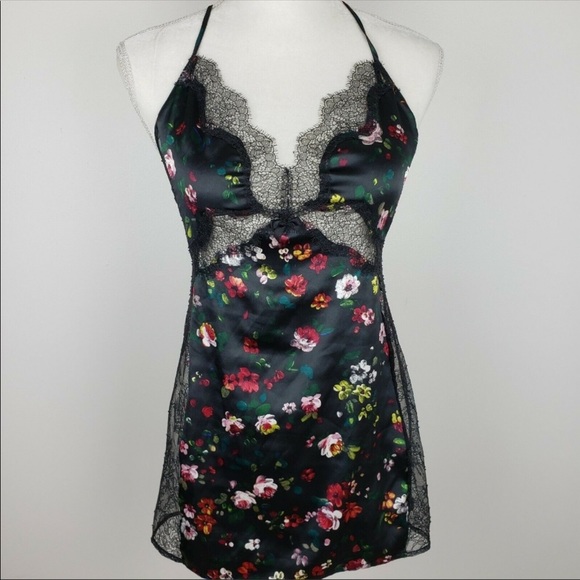 Victoria's Secret Other - Victoria’s Secret Floral Lace Chemise Size Small